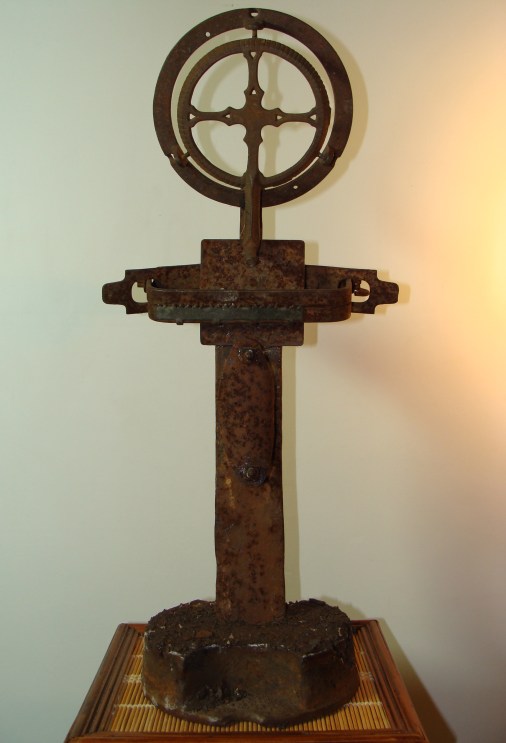 Homage to Trapped Animals, #2, 19"x9"